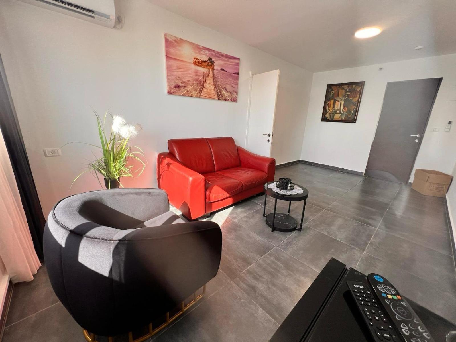 Elis Boutique Hotel Bat Jám Kültér fotó