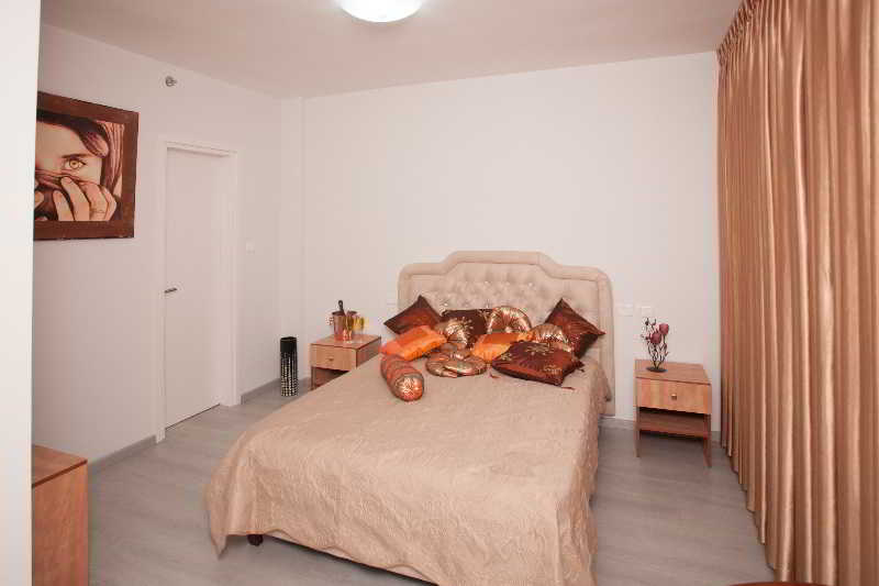 Elis Boutique Hotel Bat Jám Kültér fotó